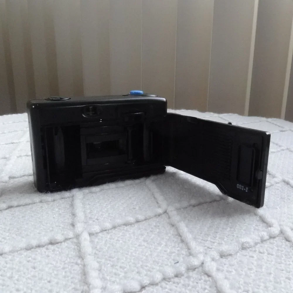 ANSCO ~ Pix PANORAMA ~ 35mm CAMERA ~ Case ~ Manual ~ Like NEW